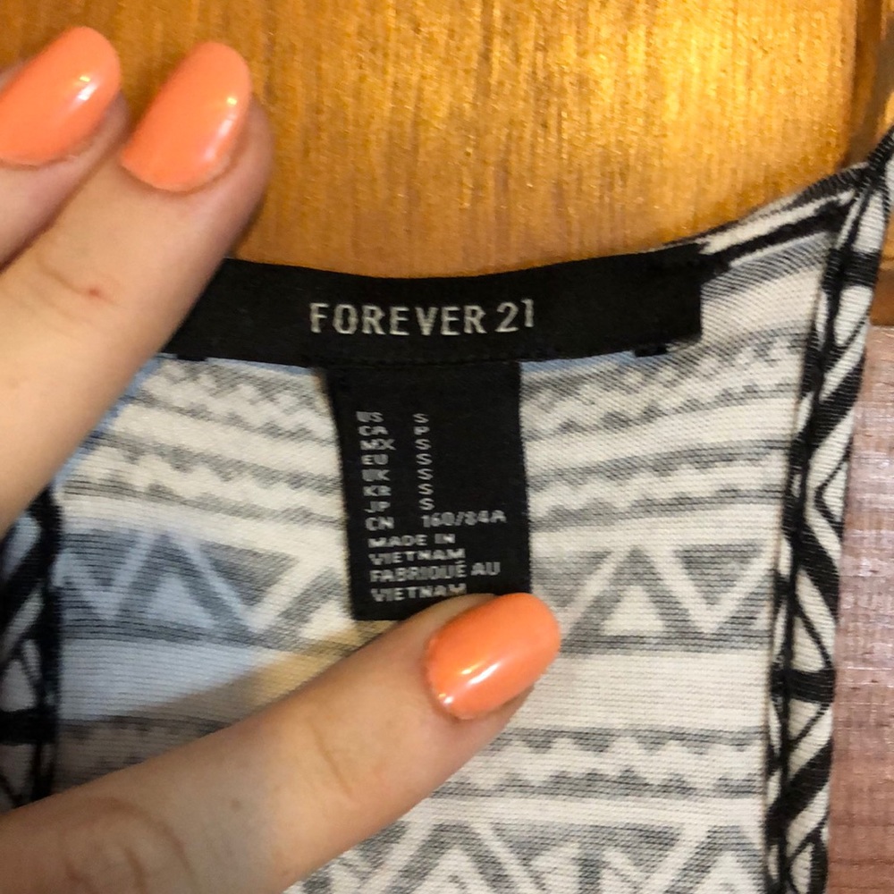 Aztec pattern maxi dress - Picture 3 of 4